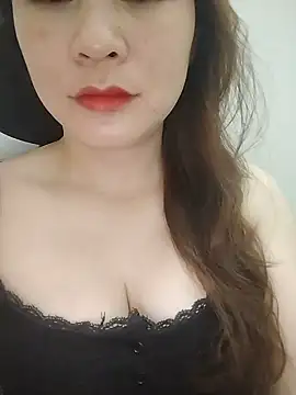 Girl Shy2000 online show from 06/18/26, 03:29