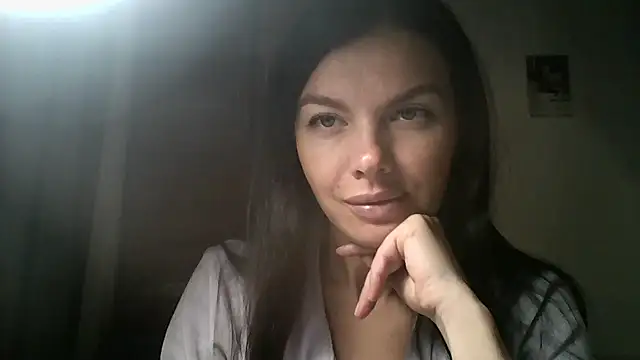 Lorivell online show from 11/24/25, 08:25