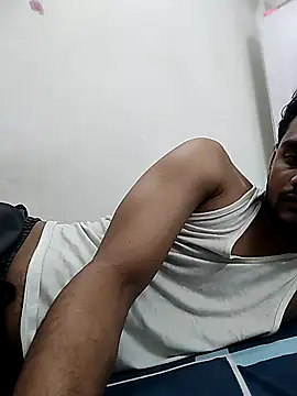 Ilhaamgrey online show from 10/24/25, 03:41