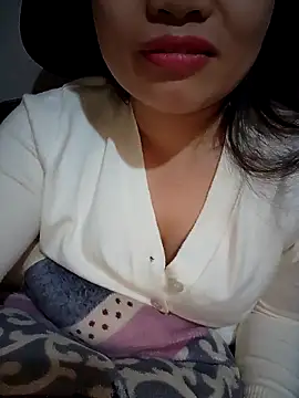 Meoweo 23 online show from 12/13/25, 07:53