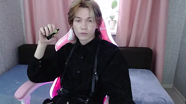 evan reinhart online show from 09/25/25, 09:24