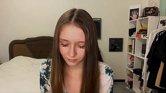 Denny Yorgeritai online show from 09/28/25, 02:00