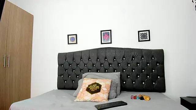 Snapshot of michellmorgans chatting on 10/11/25, 11:31 michellmorgans online show from 10/11/25, 11:31