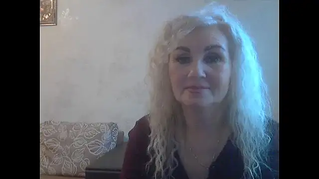 Snapshot of LadySexyBlond chatting on 01/13/26, 07:13 LadySexyBlond online show from 01/13/26, 07:13