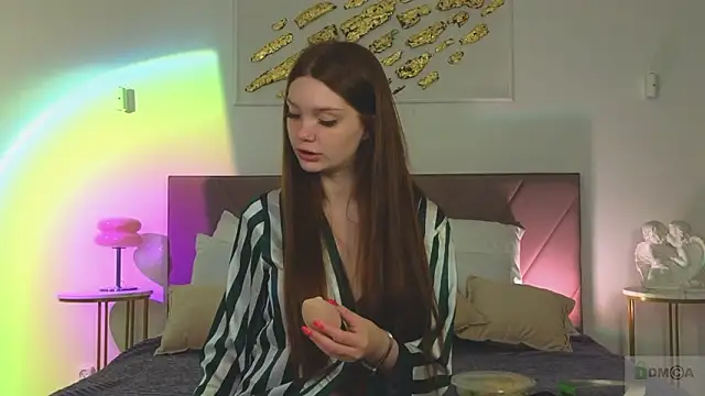 Snapshot of Nicole_Broown_ chatting on 02/12/26, 09:21 Nicole Broown online show from 02/12/26, 09:21