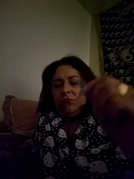 Queenbz1979 online show from 09/26/25, 08:18