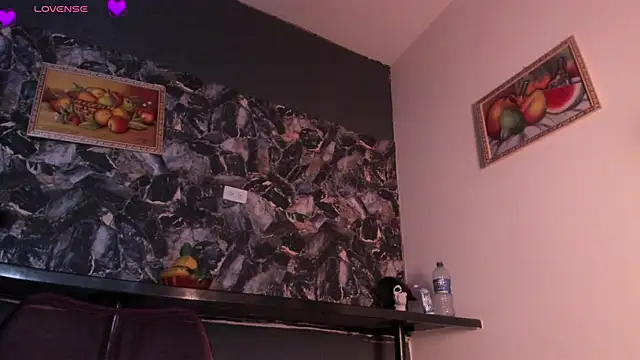 Snapshot of skarlet_miller_ chatting on 07/01/26, 11:23 skarlet miller online show from 07/01/26, 11:23