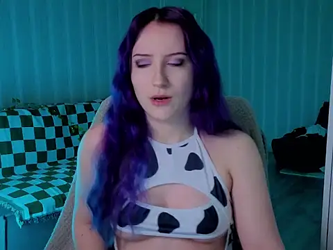 Snapshot of violet-siren-x chatting on 05/29/26, 08:01 violet-siren-x online show from 05/29/26, 08:01