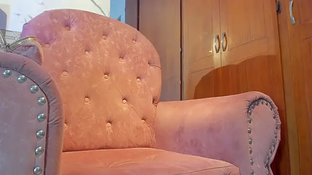 violett  rousee online show from 11/26/25, 02:51