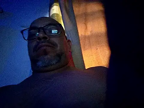 ANTHONYHOTT69 online show from 05/07/26, 09:31