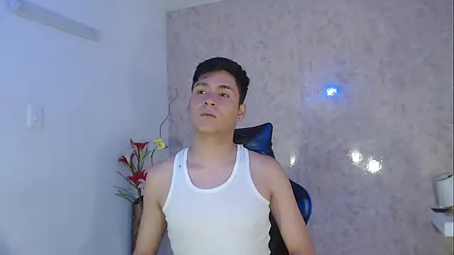 Aaron Foxxx online show from 10/05/25, 09:02