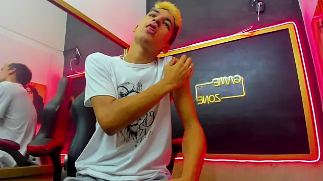 Stiben boy online show from 09/29/25, 07:30