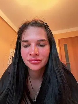 Alina XXXX  online show from 05/13/26, 04:26
