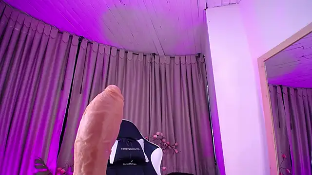 Tamararosses online show from 05/11/26, 01:50