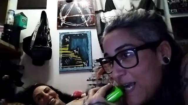 Snapshot of inkdmagz chatting on 03/16/26, 05:13 inkdmagz online show from 03/16/26, 05:13