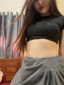 Snapshot of Quynhbabysexy chatting on 06/22/26, 06:54 Quynhbabysexy online show from 06/22/26, 06:54