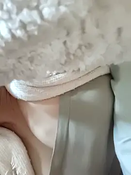 Paul-paul11 online show from 12/05/25, 02:42