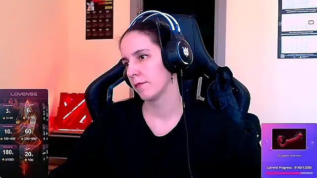 Snapshot of Irwi_Tomboy chatting on 02/14/26, 12:35 Irwi Tomboy online show from 02/14/26, 12:35