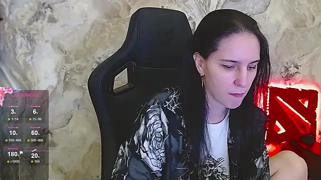 Irwi Tomboy online show from 05/20/26, 05:08