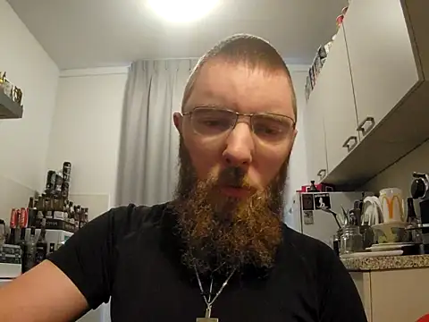 Snapshot of kinderkooriscoel- chatting on 09/29/25, 03:39 kinderkooriscoel- online show from 09/29/25, 03:39