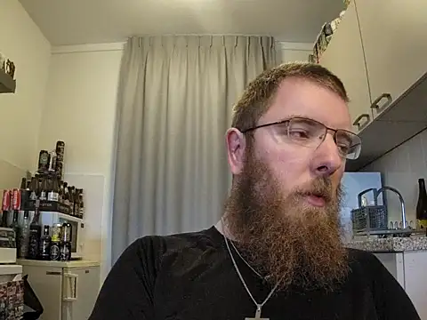 Snapshot of kinderkooriscoel- chatting on 10/21/25, 03:13 kinderkooriscoel- online show from 10/21/25, 03:13