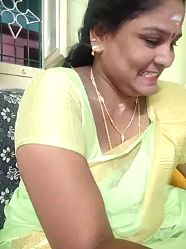 Snapshot of navyasree143 chatting on 04/29/26, 02:54 navyasree143 online show from 04/29/26, 02:54