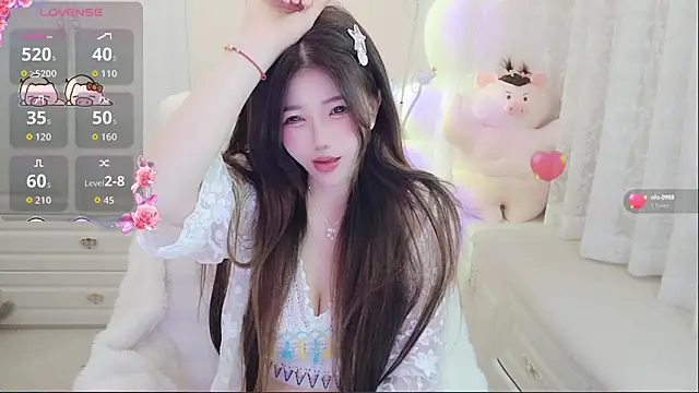 Snapshot of Coco-Di chatting on 05/06/26, 02:19 Coco-Di online show from 05/06/26, 02:19