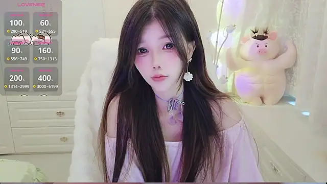 Snapshot of Coco-Di chatting on 07/04/26, 04:07 Coco-Di online show from 07/04/26, 04:07