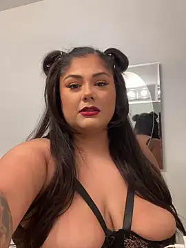 pmonie online show from 10/27/25, 04:22