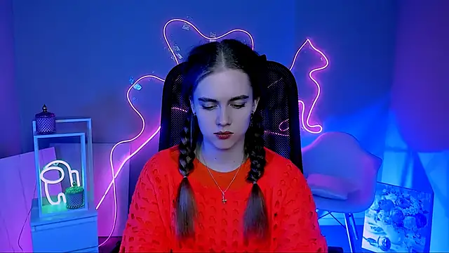 Snapshot of JuneWoods chatting on 03/06/26, 03:41 JuneWoods online show from 03/06/26, 03:41