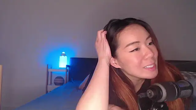 blueburrypie online show from 10/24/25, 12:34