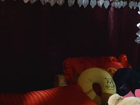 Kristinalui online show from 10/08/25, 06:22