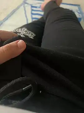 0Mid00 online show from 10/11/25, 08:57