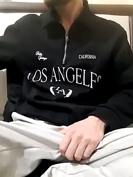 herkes26 online show from 12/17/25, 04:35