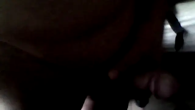 Snapshot of azery27000 chatting on 10/13/25, 12:27 azery27000 online show from 10/13/25, 12:27