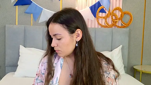 GabiBatista online show from 10/05/25, 05:06