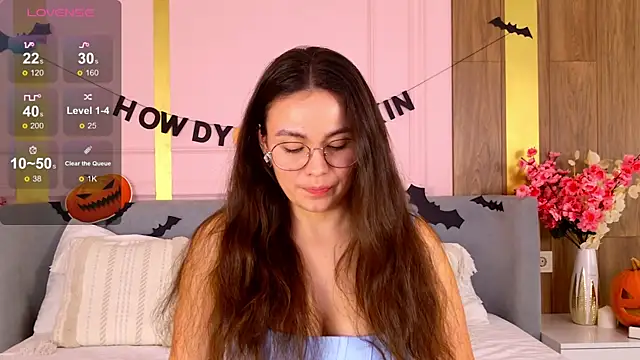 GabiBatista online show from 10/30/25, 06:26