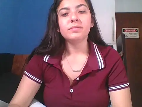 Snapshot of larj021bb chatting on 10/18/25, 04:08 larj021bb online show from 10/18/25, 04:08