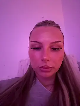 blondeeee online show from 05/14/26, 03:30
