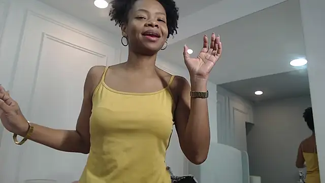 ChantalGarner online show from 10/09/25, 12:47