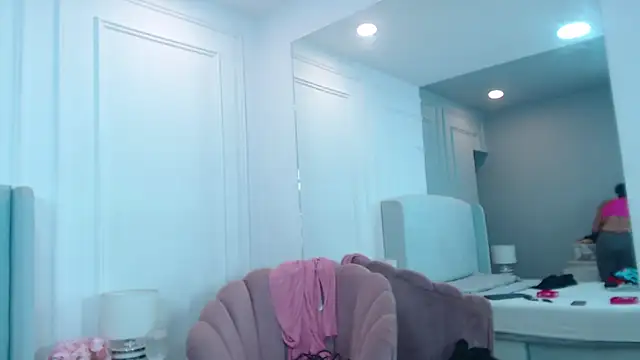 ChantalGarner online show from 11/29/25, 01:14