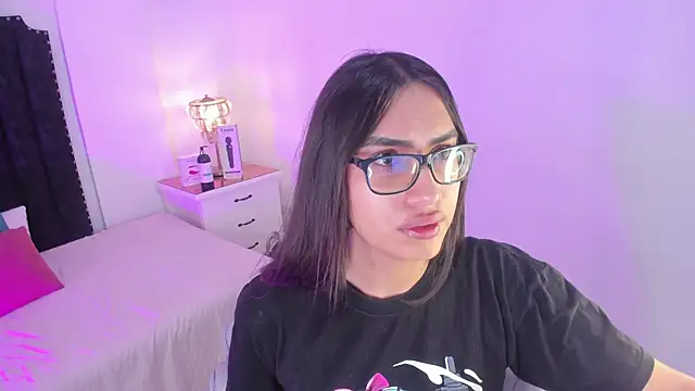 cherrylady 02 online show from 10/17/25, 11:57