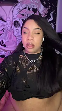 Snapshot of NeliaHexxen chatting on 01/12/26, 09:03 NeliaHexxen online show from 01/12/26, 09:03