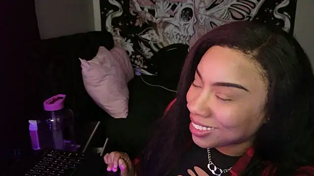 Snapshot of NeliaHexxen chatting on 01/18/26, 08:40 NeliaHexxen online show from 01/18/26, 08:40