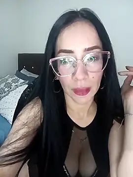YaraDuartee online show from 03/21/26, 11:41