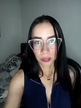 YaraDuartee online show from 04/08/26, 12:10