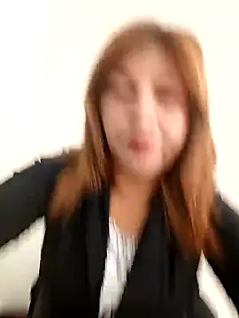 VANESSA  01 online show from 11/27/25, 12:40