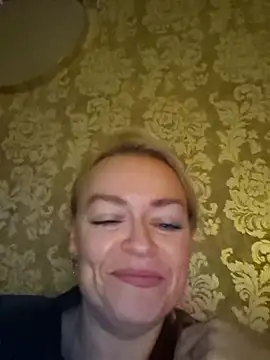 Snapshot of demidelightfulxx chatting on 10/15/25, 07:08 demidelightfulxx online show from 10/15/25, 07:08