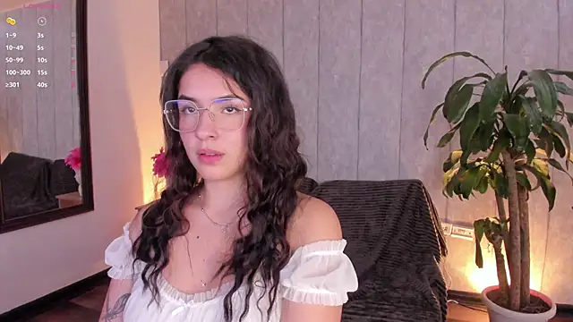 Snapshot of Sweet_pay chatting on 03/11/26, 06:58 Sweet pay online show from 03/11/26, 06:58