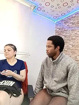 Yin yang hot online show from 11/29/25, 04:54